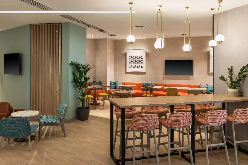 Fotos del hotel Hampton By Hilton Torquay:  22