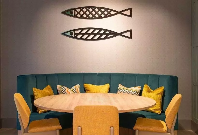 Fotos del hotel Hampton By Hilton Torquay:  25