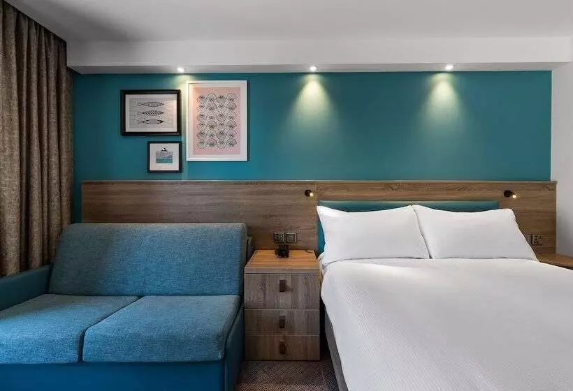Fotos del hotel Hampton By Hilton Torquay:  11
