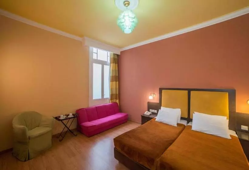 Fotos del hotel Delphi Art:  24