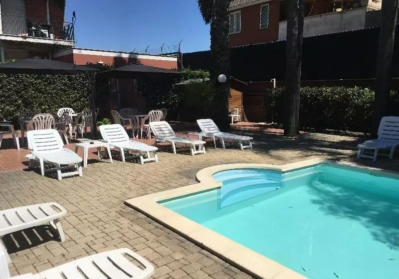 Fotos del hotel Giardino D'europa:  2