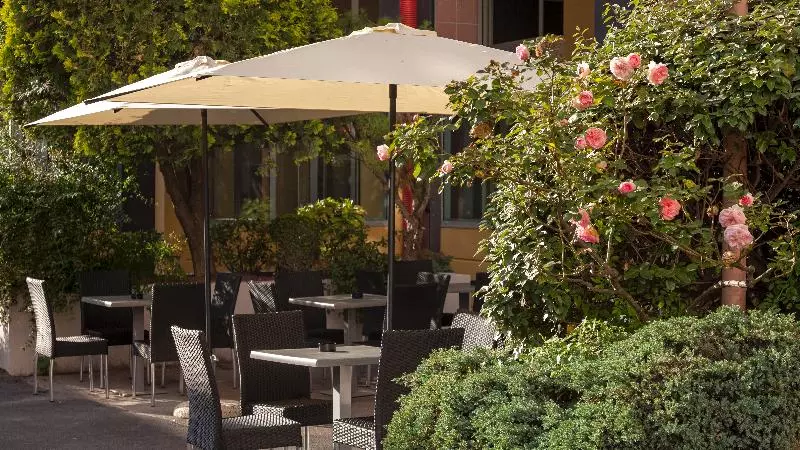 Fotos del hotel Hôtel Paradis:  13