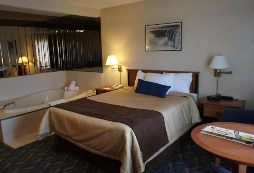 Fotos del hotel Travelodge By Wyndham Niagara Falls At The Falls:  10