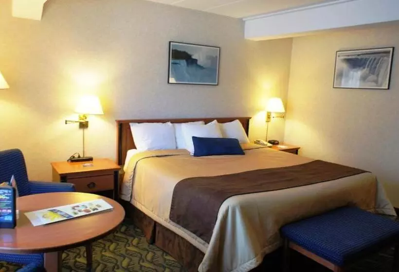Fotos del hotel Travelodge By Wyndham Niagara Falls At The Falls:  14