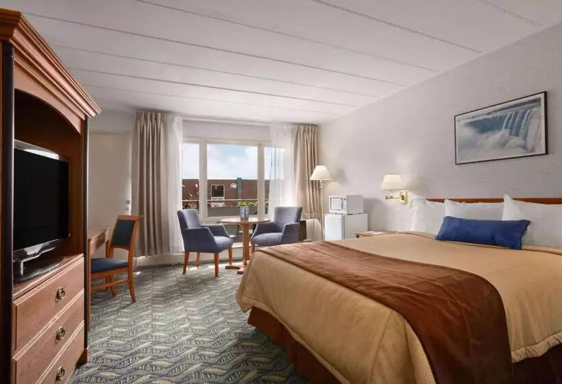 Fotos del hotel Travelodge By Wyndham Niagara Falls At The Falls:  22