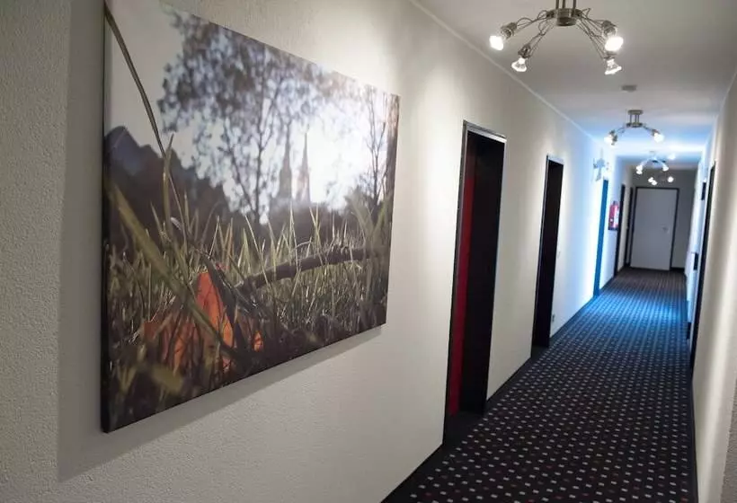 Fotos del hotel Uhu Garni  Superior:  3