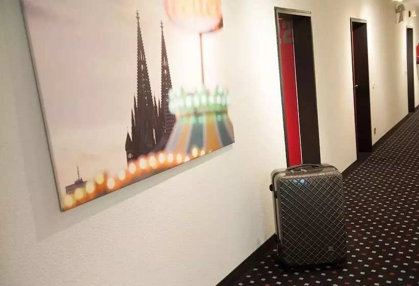 Fotos del hotel Uhu Garni  Superior:  9