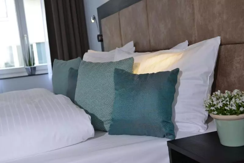 Fotos del hotel Uhu Garni  Superior:  2