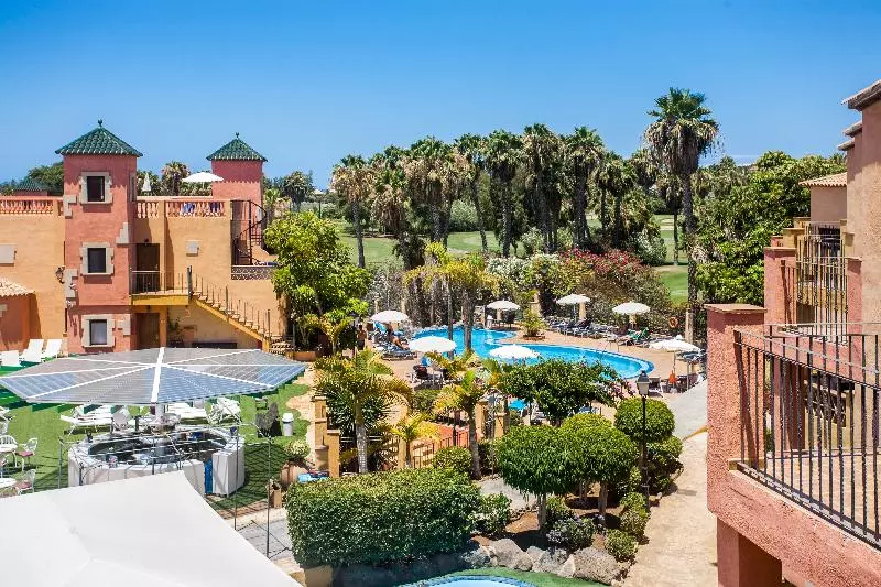 Fotos del hotel Villa Mandi Golf Resort:  24