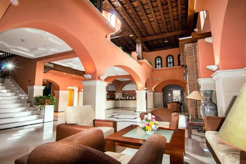 Fotos del hotel Abades Guadix:  2