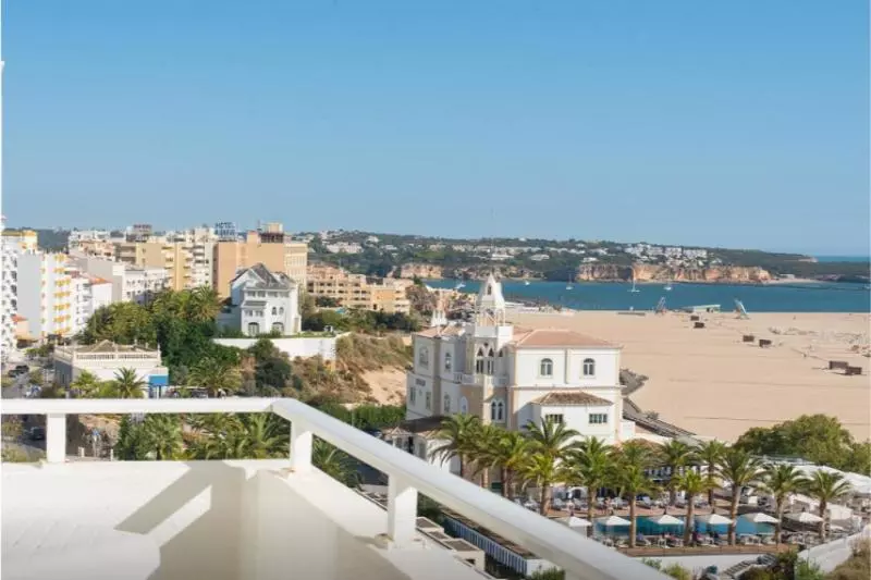 Fotos del hotel Avenida Praia:  21