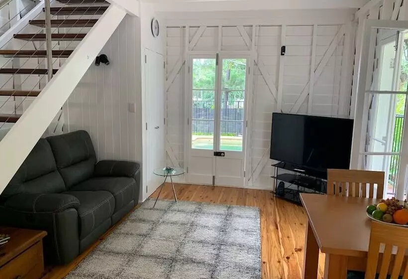 Fotos del hotel Port Douglas Cottage & Lodge:  14