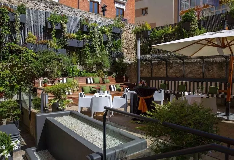 Fotos del hotel Palacio De Los Blasones Suites:  8