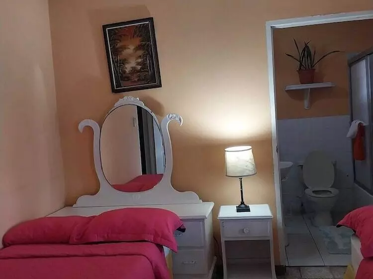 Fotos del hotel Hunters Rest Villa:  13