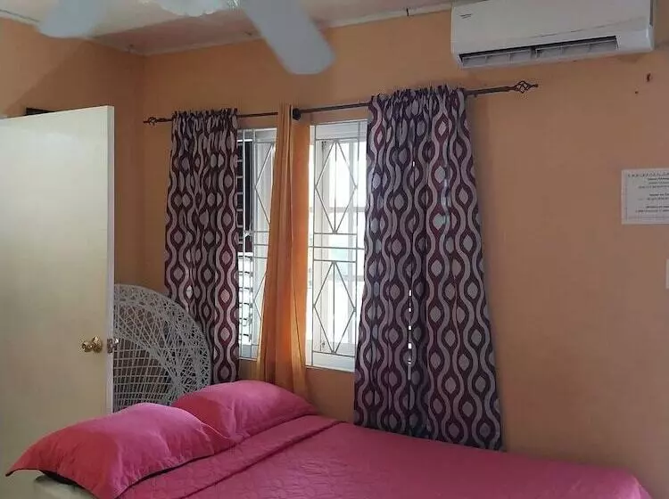 Fotos del hotel Hunters Rest Villa:  23