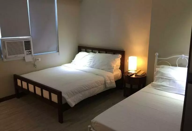 Fotos del hotel Golden Peak Hotel & Suites:  8