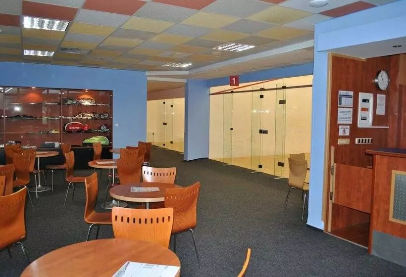 Fotos del hotel Cosmopolitan Bobycentrum:  4