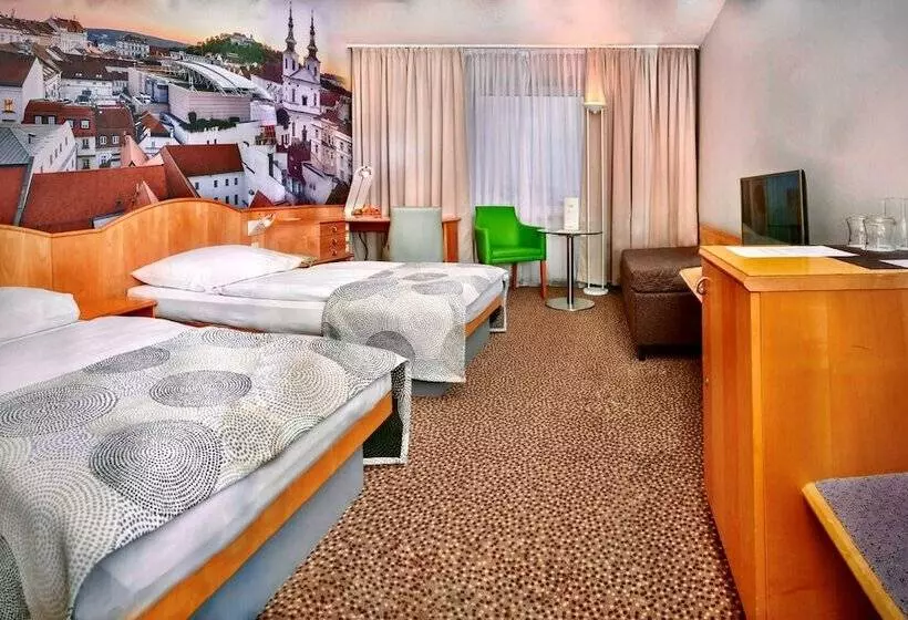 Fotos del hotel Cosmopolitan Bobycentrum:  9