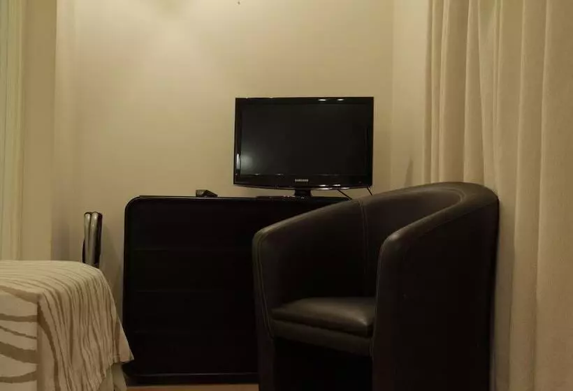 Fotos del hotel Crillon Mendoza:  23