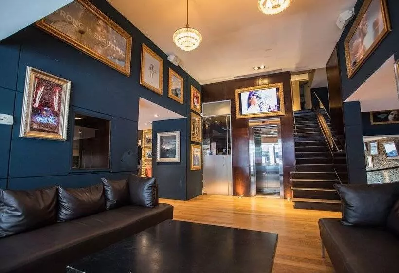 Fotos del hotel Winter Suites:  3