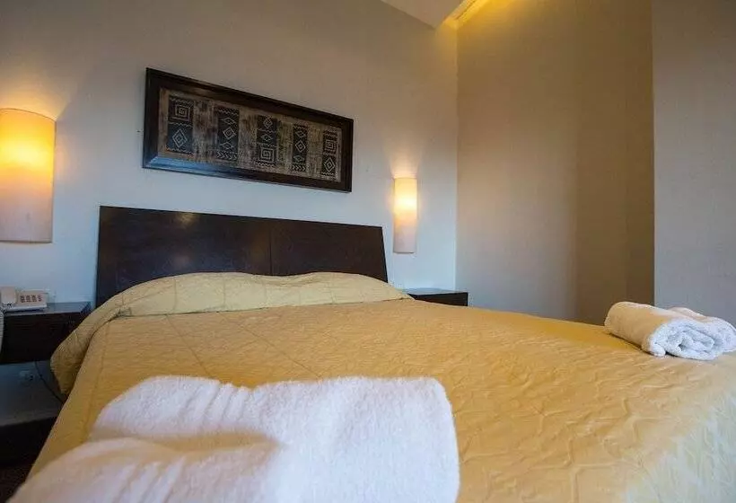 Fotos del hotel Winter Suites:  13