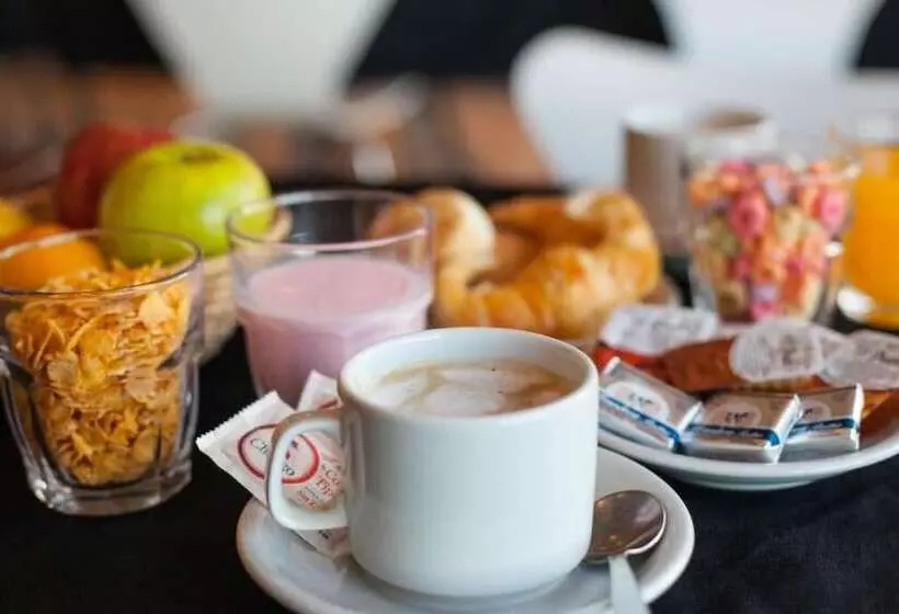 Fotos del hotel Winter Suites:  5