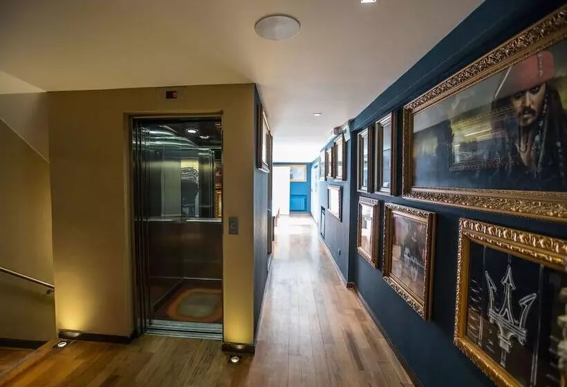 Fotos del hotel Winter Suites:  10