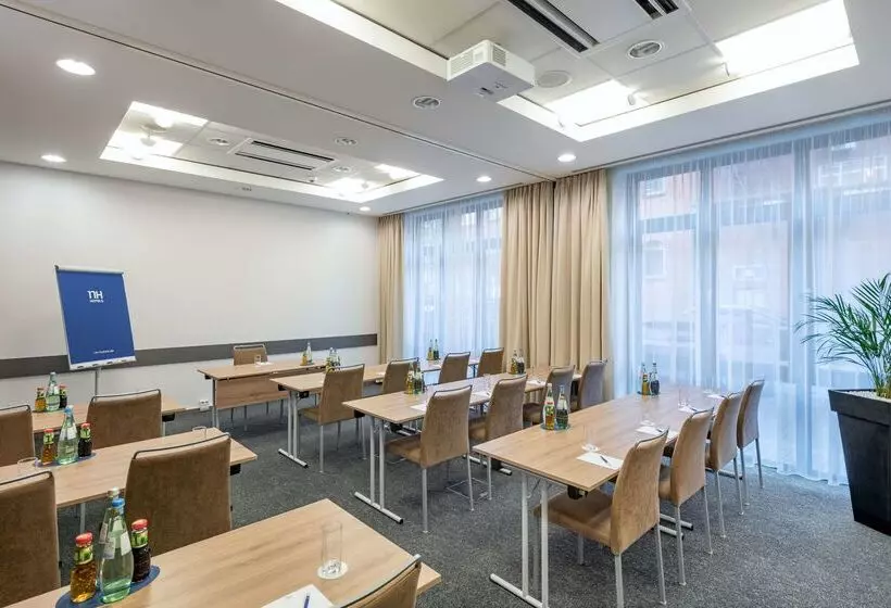 Fotos del hotel Nh Hamburg Altona:  32