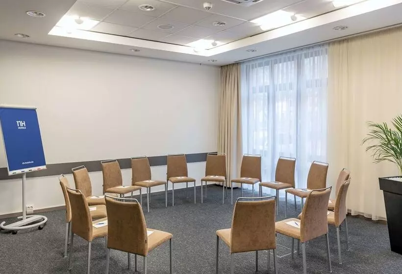 Fotos del hotel Nh Hamburg Altona:  30