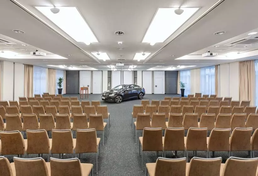 Fotos del hotel Nh Hamburg Altona:  36