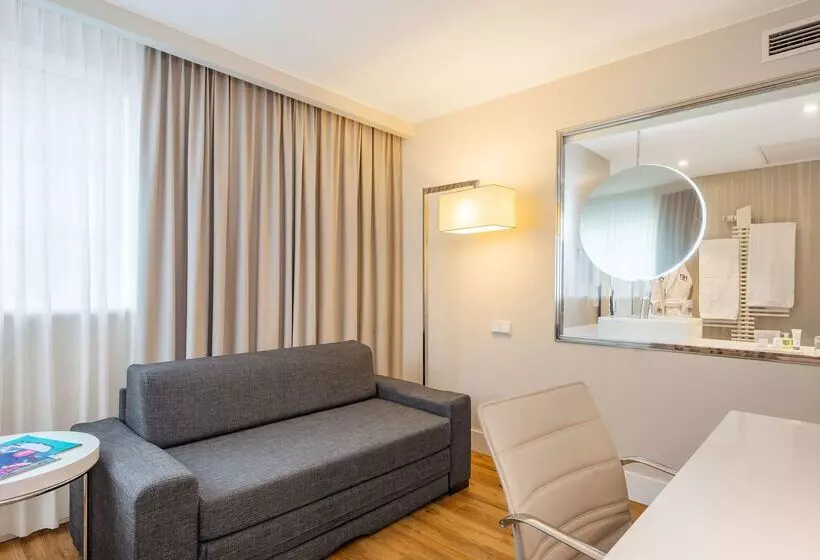 Fotos del hotel Nh Hamburg Altona:  9