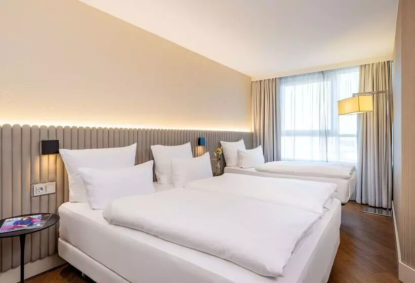 Fotos del hotel Nh Hamburg Altona:  5