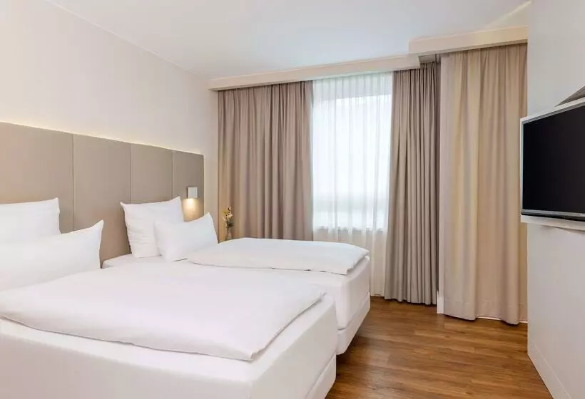 Fotos del hotel Nh Hamburg Altona:  11