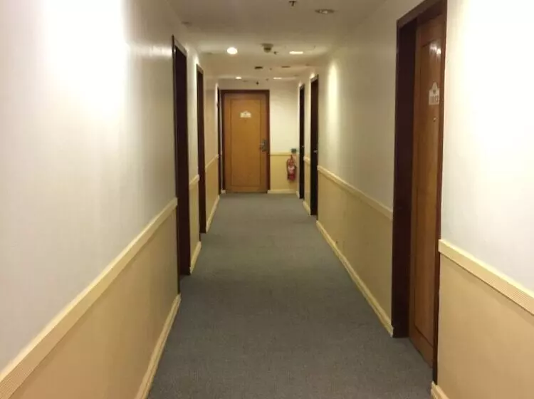 Fotos del hotel Golden Peak Hotel & Suites:  18