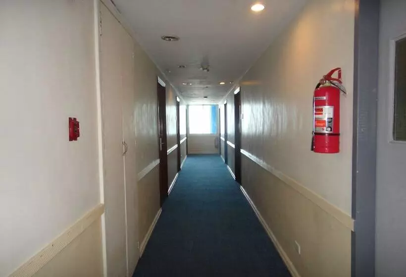 Fotos del hotel Golden Peak Hotel & Suites:  9