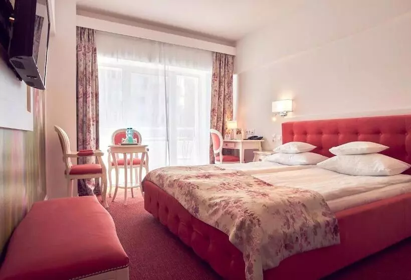 Fotos del hotel Ibis Constanta:  4