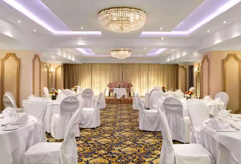 Fotos del hotel Hawthorn Suites By Wyndham Al Khobar:  22