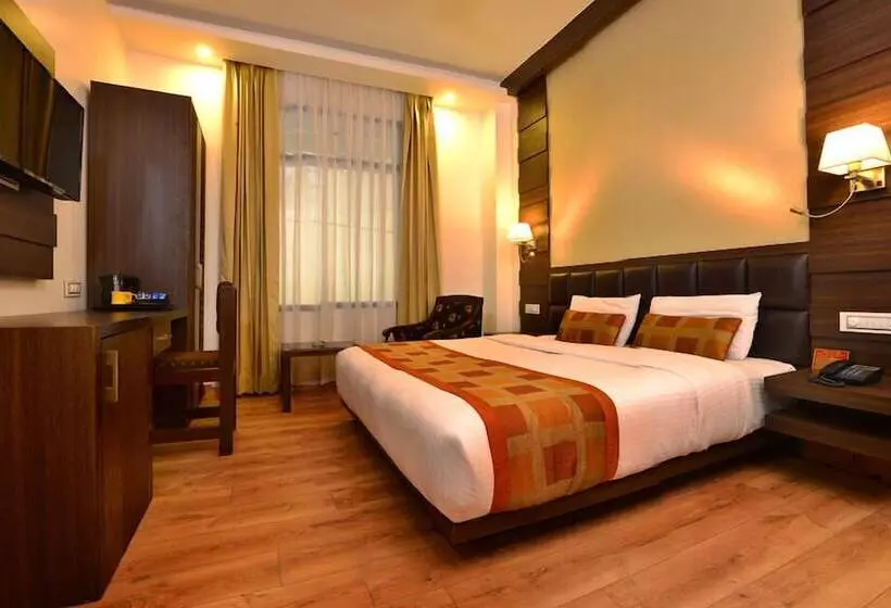 Fotos del hotel Metro Heights:  2