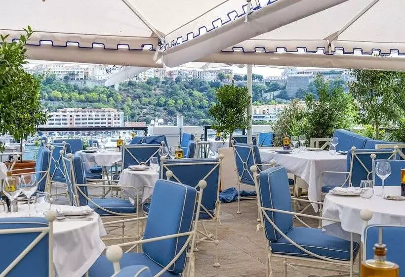 Fotos del hotel Port Palace:  5