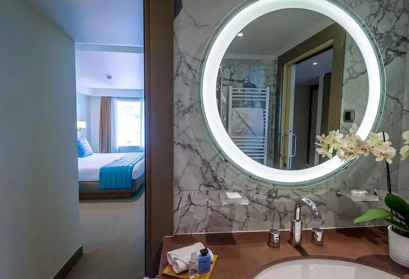 Fotos del hotel Port Palace:  25