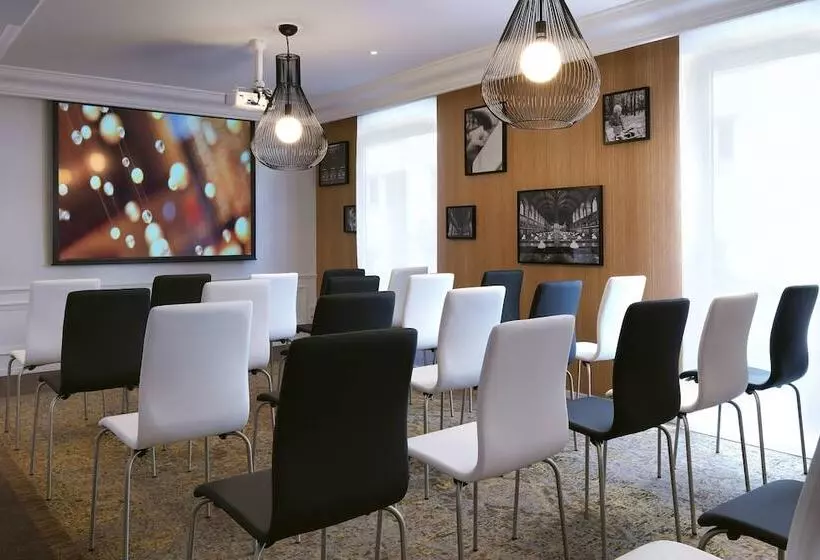 Fotos del hotel Renaissance Paris Vendome:  15