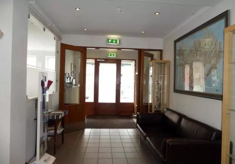 Fotos del hotel Metropolitan:  2