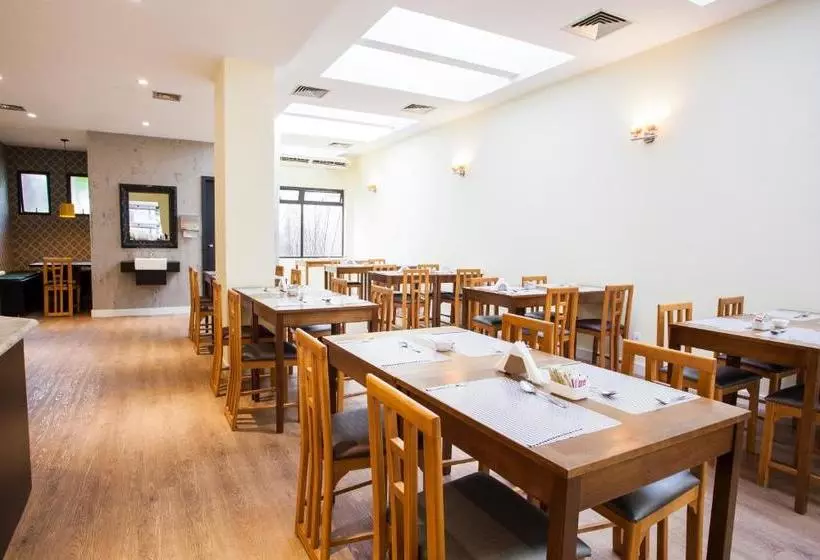 Fotos del hotel Travel Inn Conde Luciano:  3