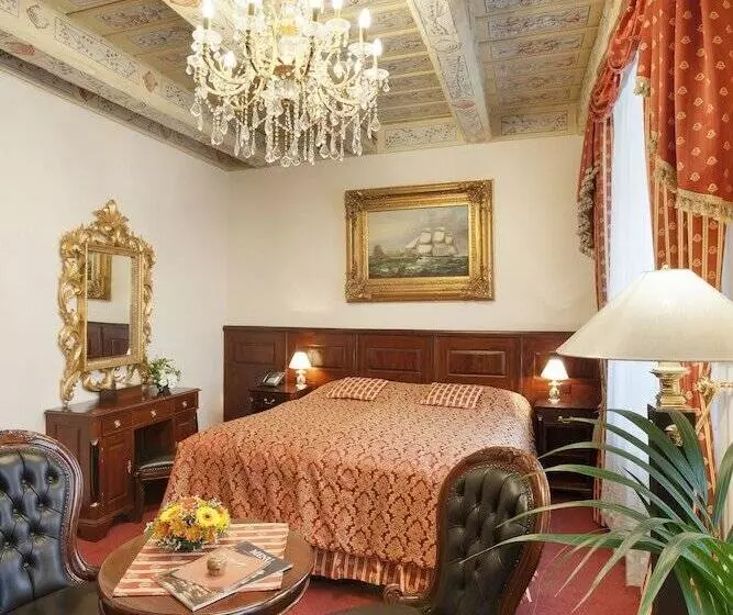 Fotos del hotel U Zlateho Stromu:  6