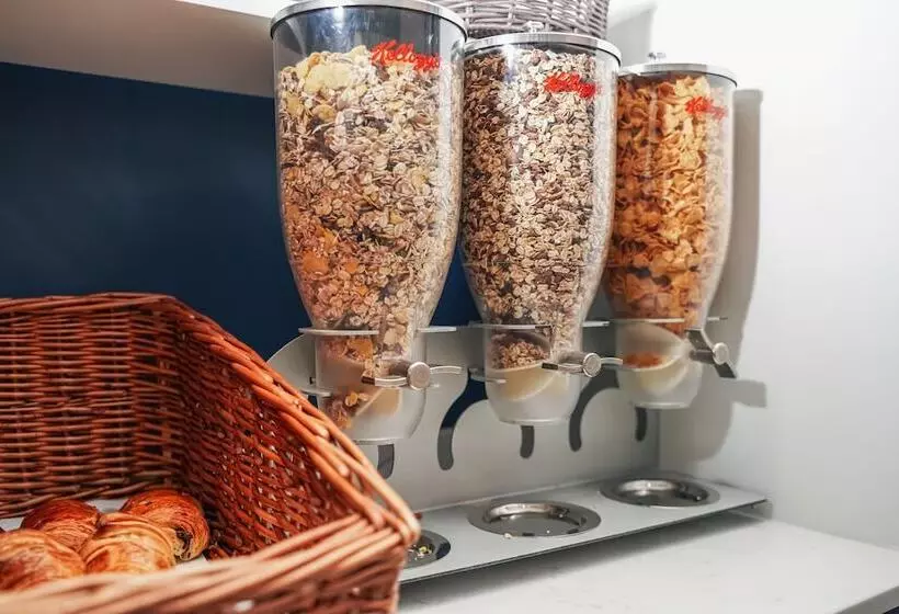 Fotos del hotel Hôtel Univers:  24