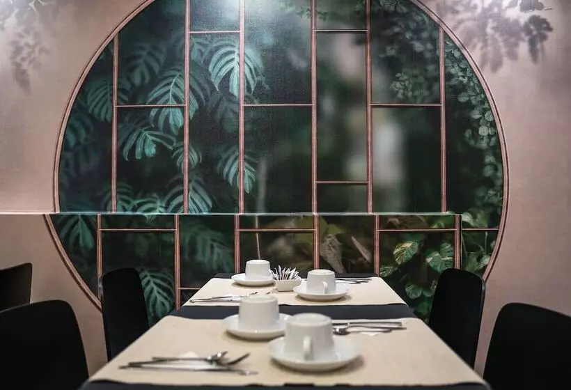 Fotos del hotel Hôtel Univers:  21