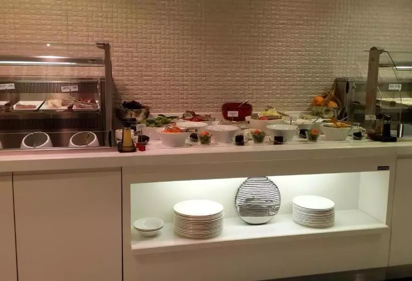 Fotos del hotel Warwick Ankara:  7