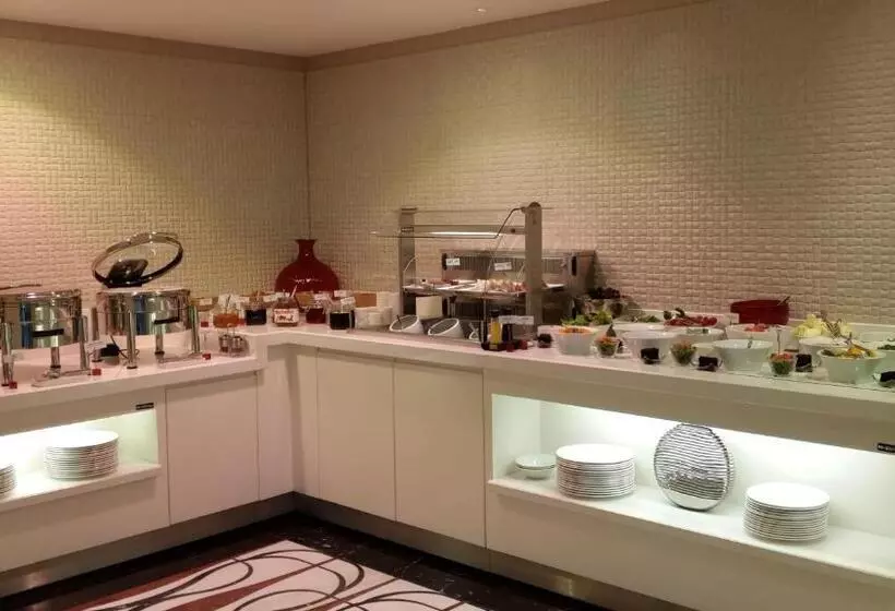 Fotos del hotel Warwick Ankara:  5