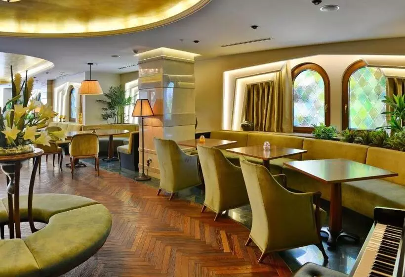 Fotos del hotel Warwick Ankara:  16