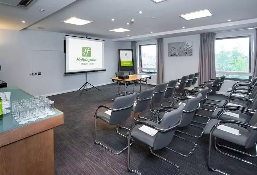 Fotos del hotel Holiday Inn London West, An Ihg:  3